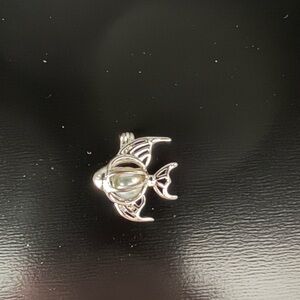 Fish pendant with fresh water pearl